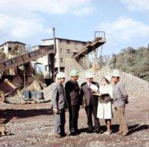 Leben im Dorf Hohburg (Wurzen): Abschluss eines Patenschaftsvertrages zwischen VEB und der Gemeinde