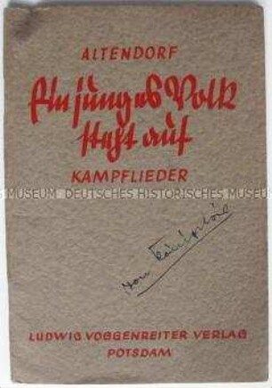 Text-Noten-Heft mit militaristischen und patriotischen Lieder