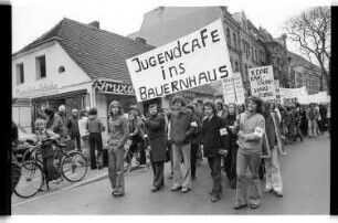 Kleinbildnegativ: Demonstration der FDJW, 1975