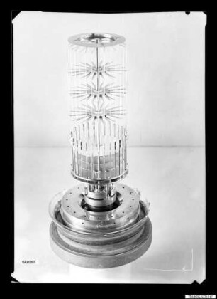Senderöhre SR V 355 Einzelteile, Bild 4; Foto 1962