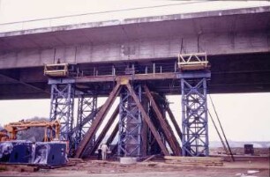 Mainbrücke, Hochheim
