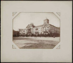 Rathaus, Ansicht von Norden.