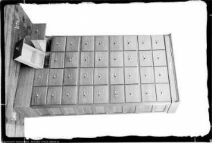 Holzwerkstätte, Möbel, Registraturschrank