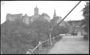 Elbogen. Stadttor und Schloss