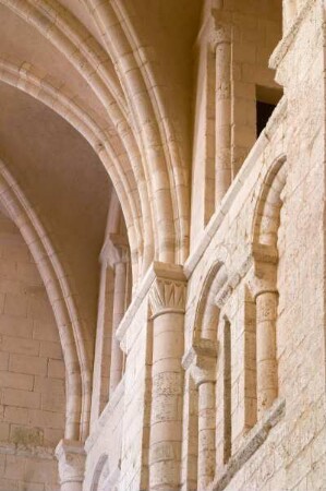 Frankreich. Basse Normandie. Manche. Lessay. Abteikirche 11 Jahrhundert. Saint Benoit. Architekturen, Architektur Detail