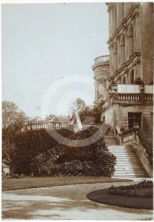 Schlossterasse Putbus mit Treppenaufgang