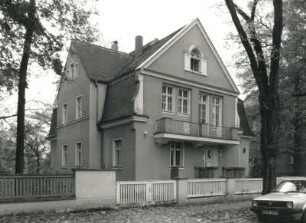 Dresden-Loschwitz, Böhmertstraße 3. Villa (um 1910; R. Möbius und Stephan)