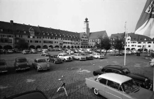 Freudenstadt: Marktplatz, Blick zum Rathaus