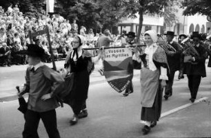 Freiburg: Elsässer Trachten; Les Myrtilles