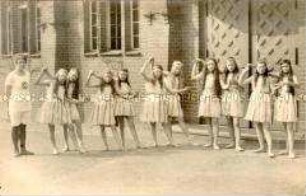 Mädchen-Tanzgruppe