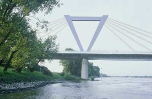 Rheinbrücke Ilverich