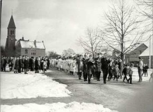Fastnacht in Drachhausen : Gesellschaftliche Volkskultur - Frühling. Ort: Hochoza / Drachhausen. Zapust (Fastnacht)