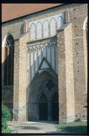 Prenzlau, Dominikanerkloster : Südportal
