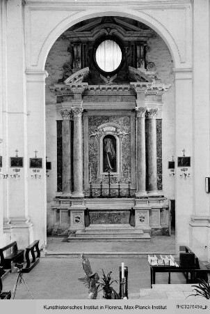 Altar des heiligen Nicola da Tolentino