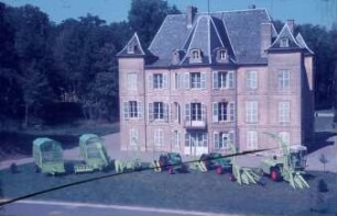 Fotografie: Erntetechnik, Feldhäcksler angebaut, Feldhäcksler gezogen, Feldhäcksler selbstfahrend, Ladewagen, Häckselladewagen