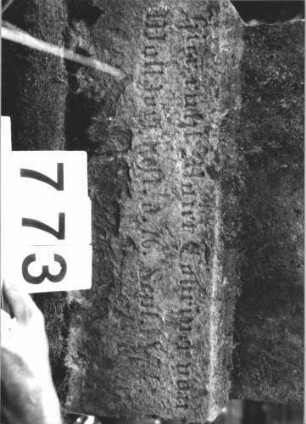 Grabstein 773 (Detailaufnahme)