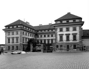 Palais Salm & Palais Schwarzenberg & Haus Nr. 186