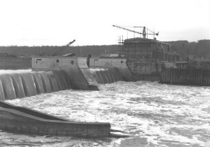 Wehr und Kraftwerk Ottendorf/Main