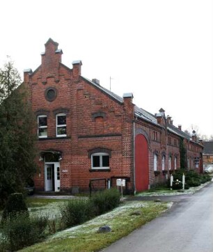 Frauendorf, Neuhausen/Spree, Franz-Hitze-Straße 1 & 3