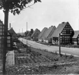 NS-Musterbetrieb Gustav Hobraeck, Fournierwerk, Werkssiedlung