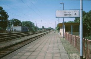 Baruth Bahnsteig 2 Wartehalle