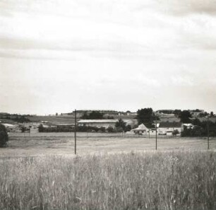Dresden-Wilschdorf. Blick auf geplantes Gewerbegebiet zwischen Reineckeweg und Radeburger Straße gegen Dresden-Rähnitz