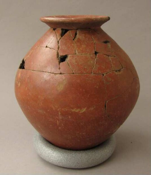 Clay vessel