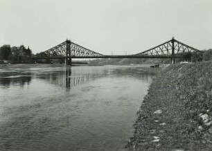 Loschwitzer Elbbrücke : Dresden, Loschwitzer Elbbrücke (Blaues Wunder), Blick vom rechten Ufer elbabwärts
