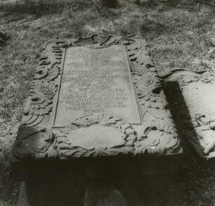 Grabplatte für D. Michael Schumann