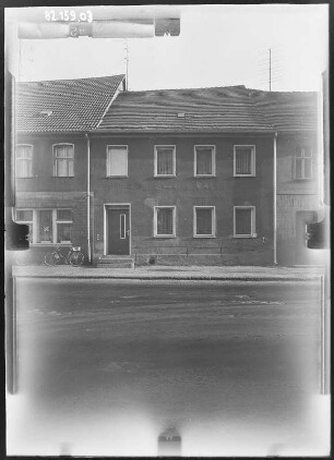 Lieberose, Markt. Wohnhaus. Straßenfront