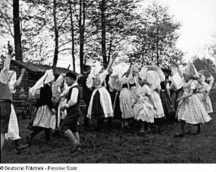 Spreewald. Sorbische Tanzgruppe