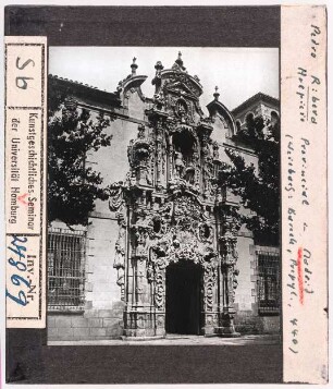 Madrid: Hospicio de San Fernando, Museo Municipal, Portal