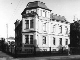 Bautzen, Karl-Liebknecht-Straße 2. Wohnhaus (um 1900). Eckansicht
