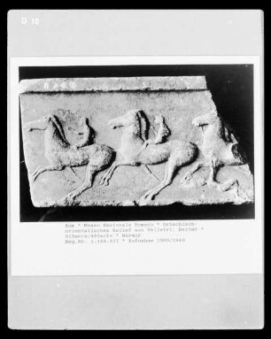 Griechisch-orientalisches Relief aus Velletri: Reiter