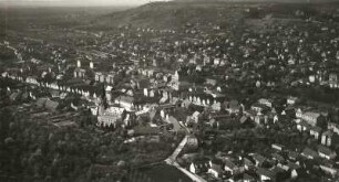 Radebeul. Stadtteilansicht Kötzschenbroda. Luftbild-Schrägaufnahme von Südost