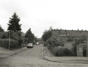 Dresden-Gruna. Wohnsiedlung des Bauvereins "Gartenheim" (um 1926/1927; P. Beck, M. Oertel). Kurzer Schritt. Blick von der Hepkestraße