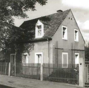 Dresden-Kaditz, Fechnerstraße 6. Wohnhaus (um 1860)
