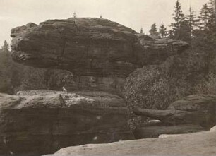 Nordböhmen. Elbsandsteingebirge. Tyssaer Wände (Tyské steny), Felsen "Pilz" und "Schildkröte"
