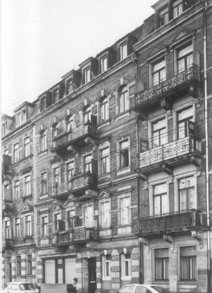 Dresden-Neustadt, Bischofsweg 52. Wohnhaus mit Laden (2. H. 19. Jh.) Straßenansicht