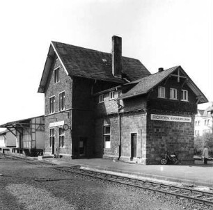 Bahnhofsgebäude; Dornburg, Bahnhofstraße 37a