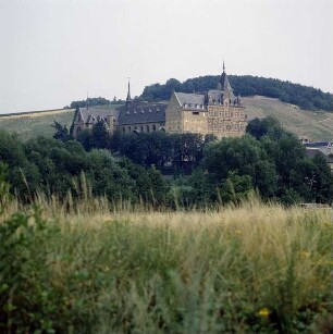 Bad Neuenahr-Ahrweiler. Ursulinenkloster Calvarienberg. Ansicht von Nordwesten