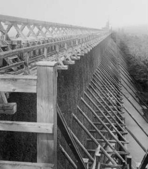 Gradierwerk : Technikgeschichte | Technologie | Salzgewinnung | Sol-Salz | Königliche Saline Schönebeck/Elbe und Gradierwerk Elmen