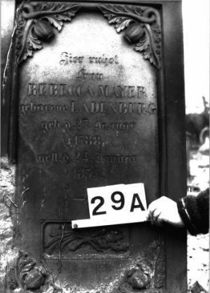 Grabstein A I/10/29A