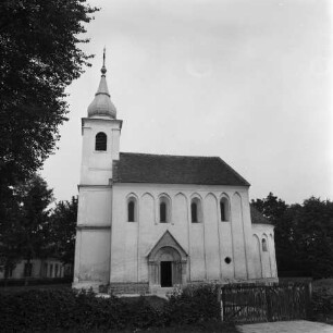 Katholische Kirche Mariä Geburt, Magyarszecsőd, Ungarn