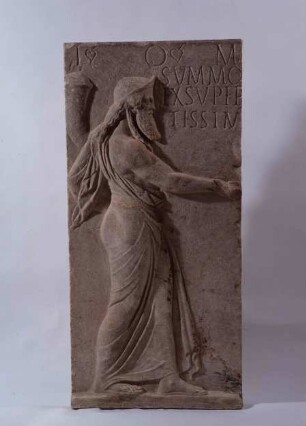 Relief mit Weihinschrift für Jupiter