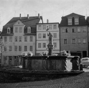 Pößneck. Georgsbrunnen auf dem Markt (1571)