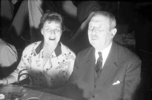 9. Tagung 1959 Physiker: Frau Hein, Herzog Philipp von Württemberg