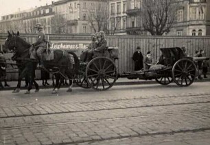 Karlsruhe - 1930er und 1940er Jahre. Karlsruhe wird wieder Garnison