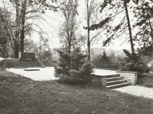 Sowjetisch-polnisches Ehrenmal