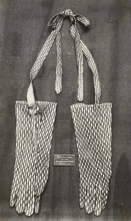 Handschuhe